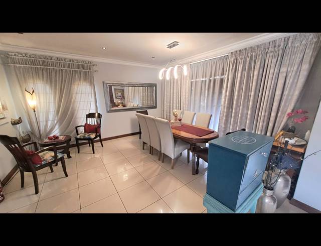 3 BEDROOM HOUSE FOR SALE IN FALCON RIDGE